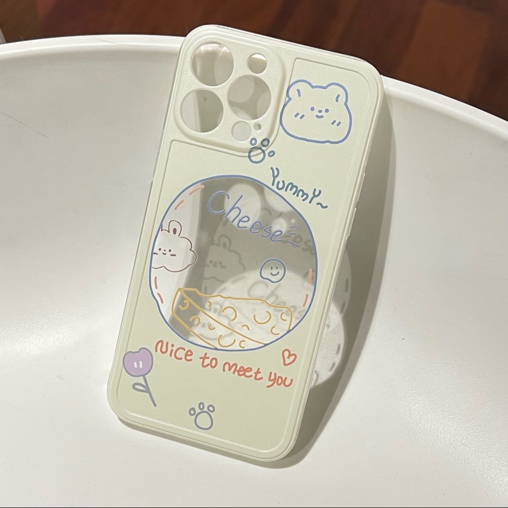 ✨Brand new✨ IPhone 13 pro max phone case